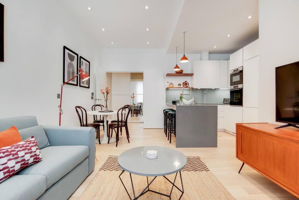 11 Borough Apartments - Bright & Spacious 2-Bed Near London Bridge ภายนอก รูปภาพ