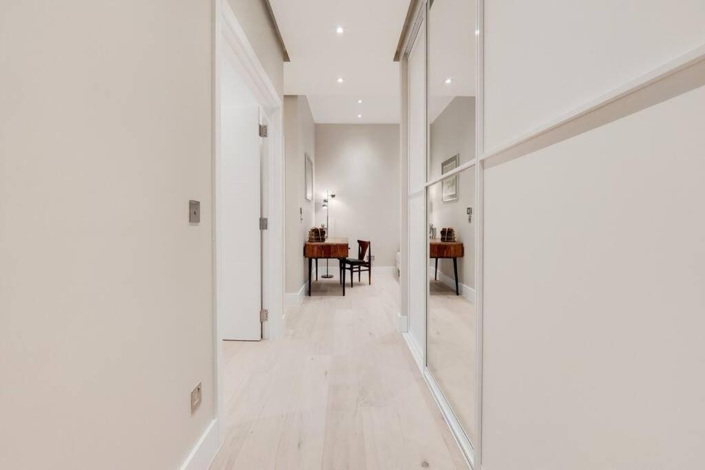 11 Borough Apartments - Bright & Spacious 2-Bed Near London Bridge ภายนอก รูปภาพ