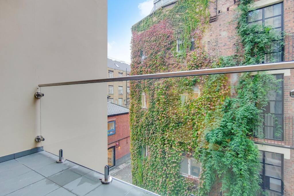 11 Borough Apartments - Bright & Spacious 2-Bed Near London Bridge ภายนอก รูปภาพ