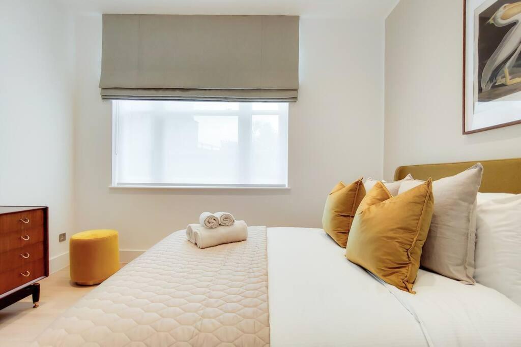 11 Borough Apartments - Bright & Spacious 2-Bed Near London Bridge ภายนอก รูปภาพ